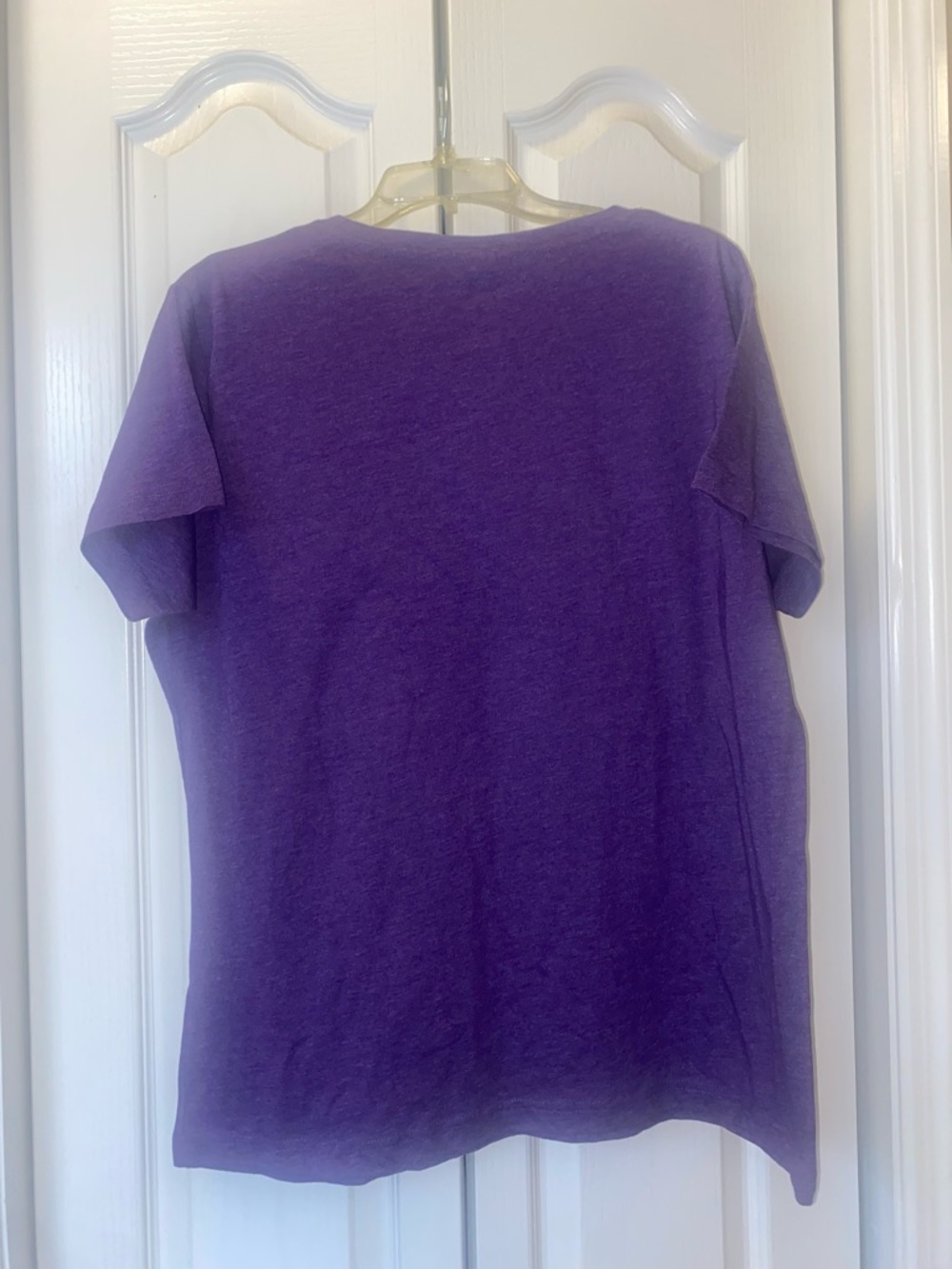 Dollywood Tennessee Purple Graphic Tee NWOT - 9062 - Picture 6 of 14